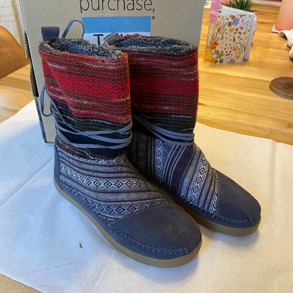 Toms Shoes - TOMS Nepal Boot - Mixed Woven - Women's Size 6 NWT